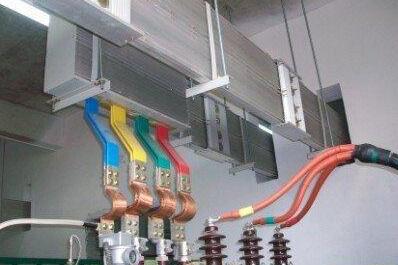 母線槽的彎曲方法，以及母線顏色解釋